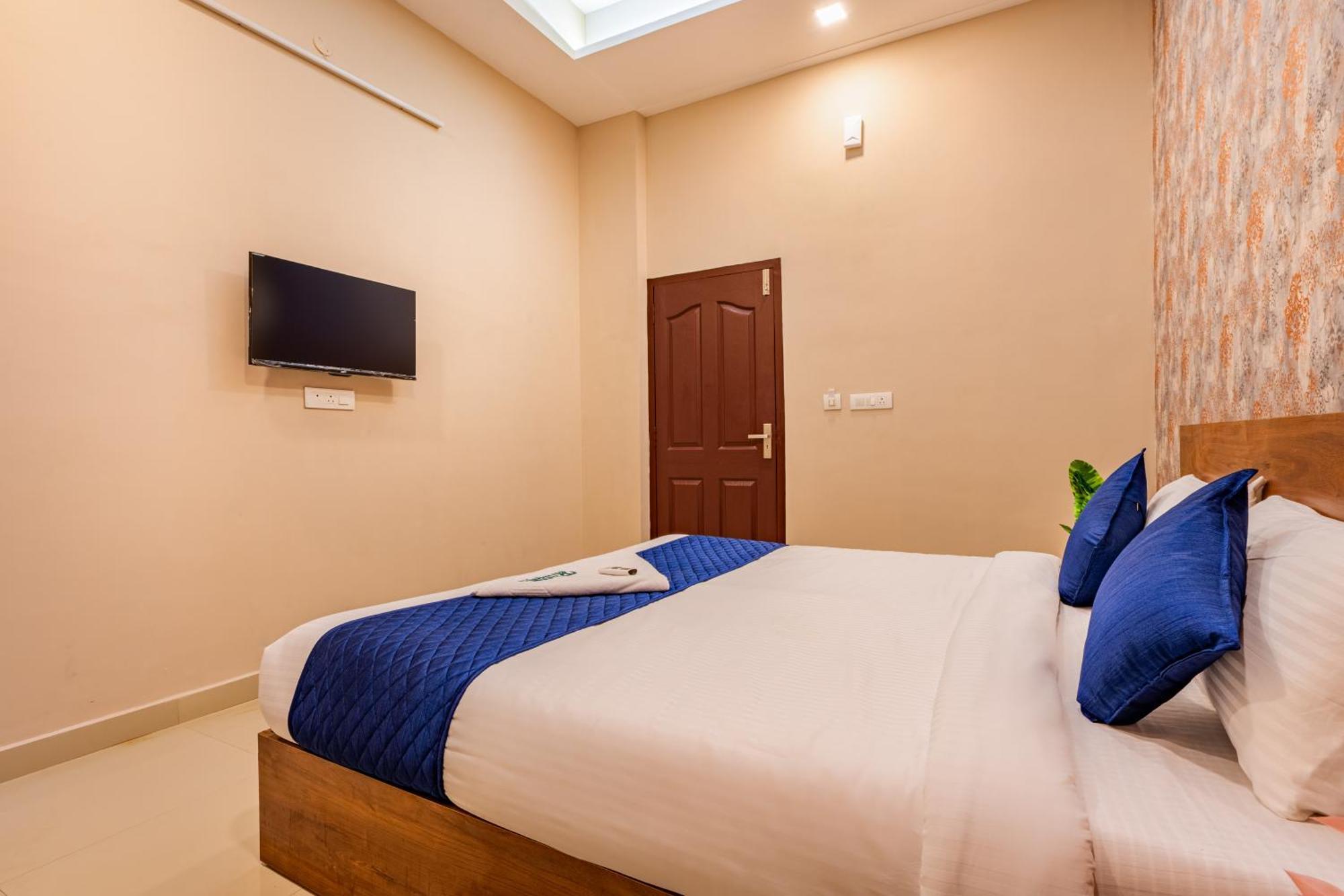 Yaad Residency Hotel Kochi Eksteriør billede