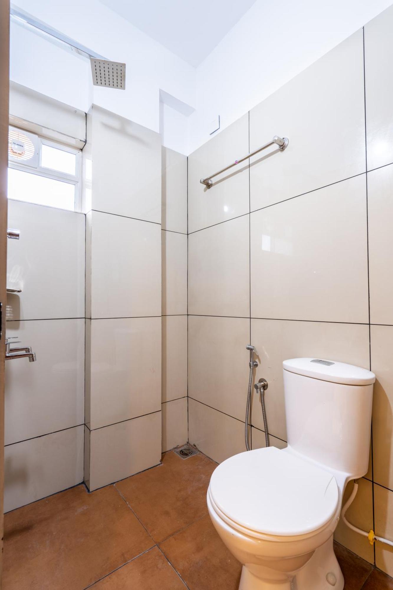 Yaad Residency Hotel Kochi Eksteriør billede
