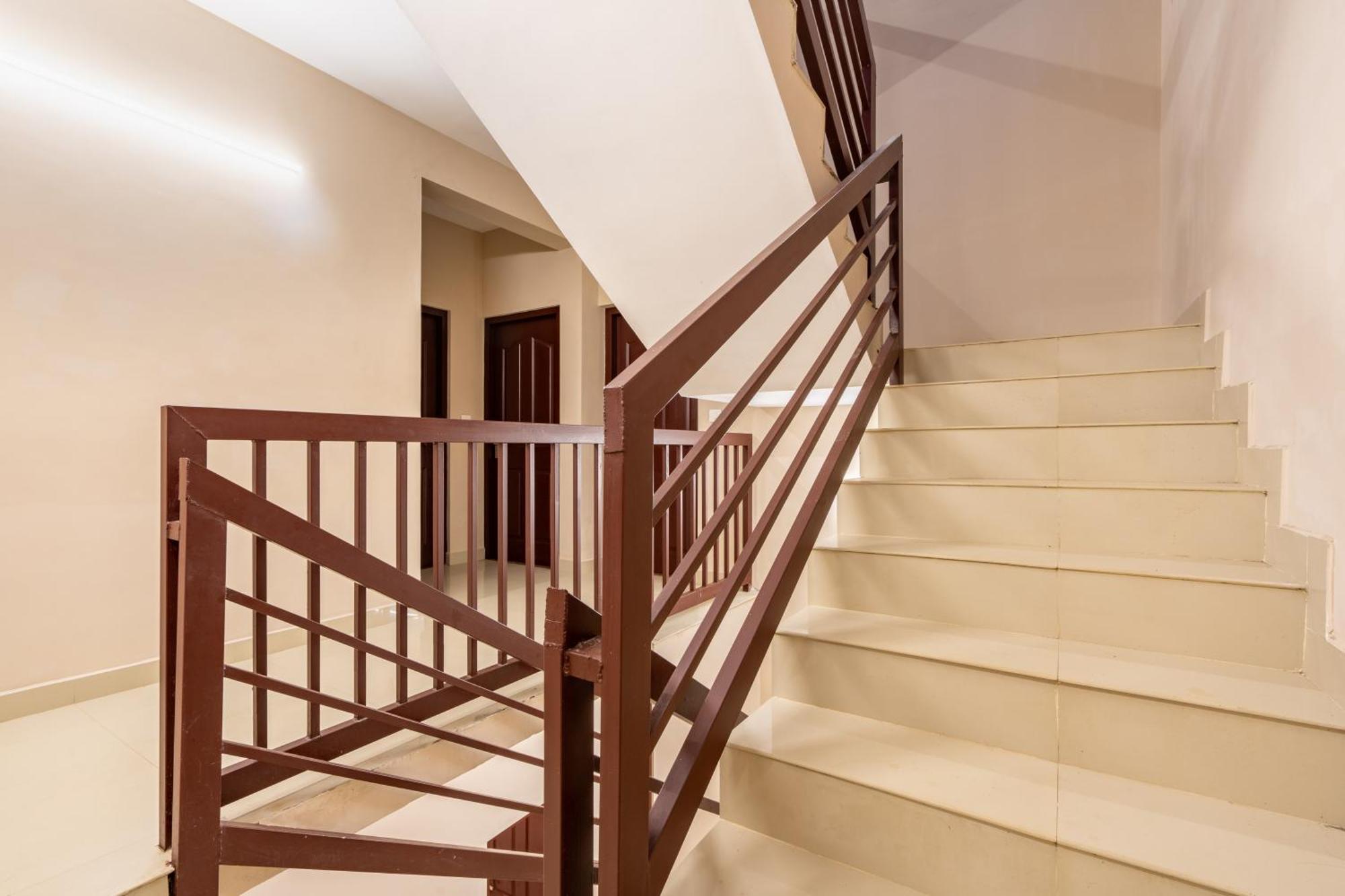 Yaad Residency Hotel Kochi Eksteriør billede