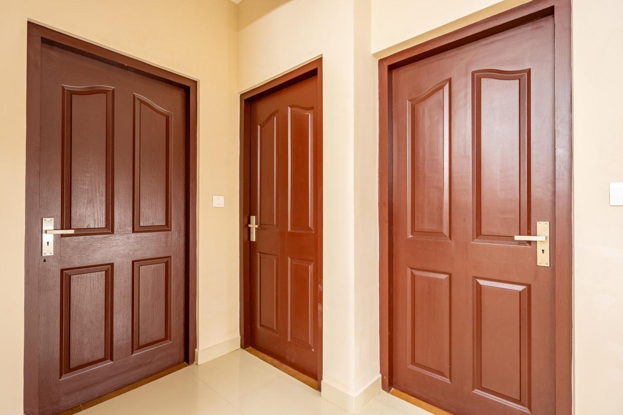 Yaad Residency Hotel Kochi Eksteriør billede